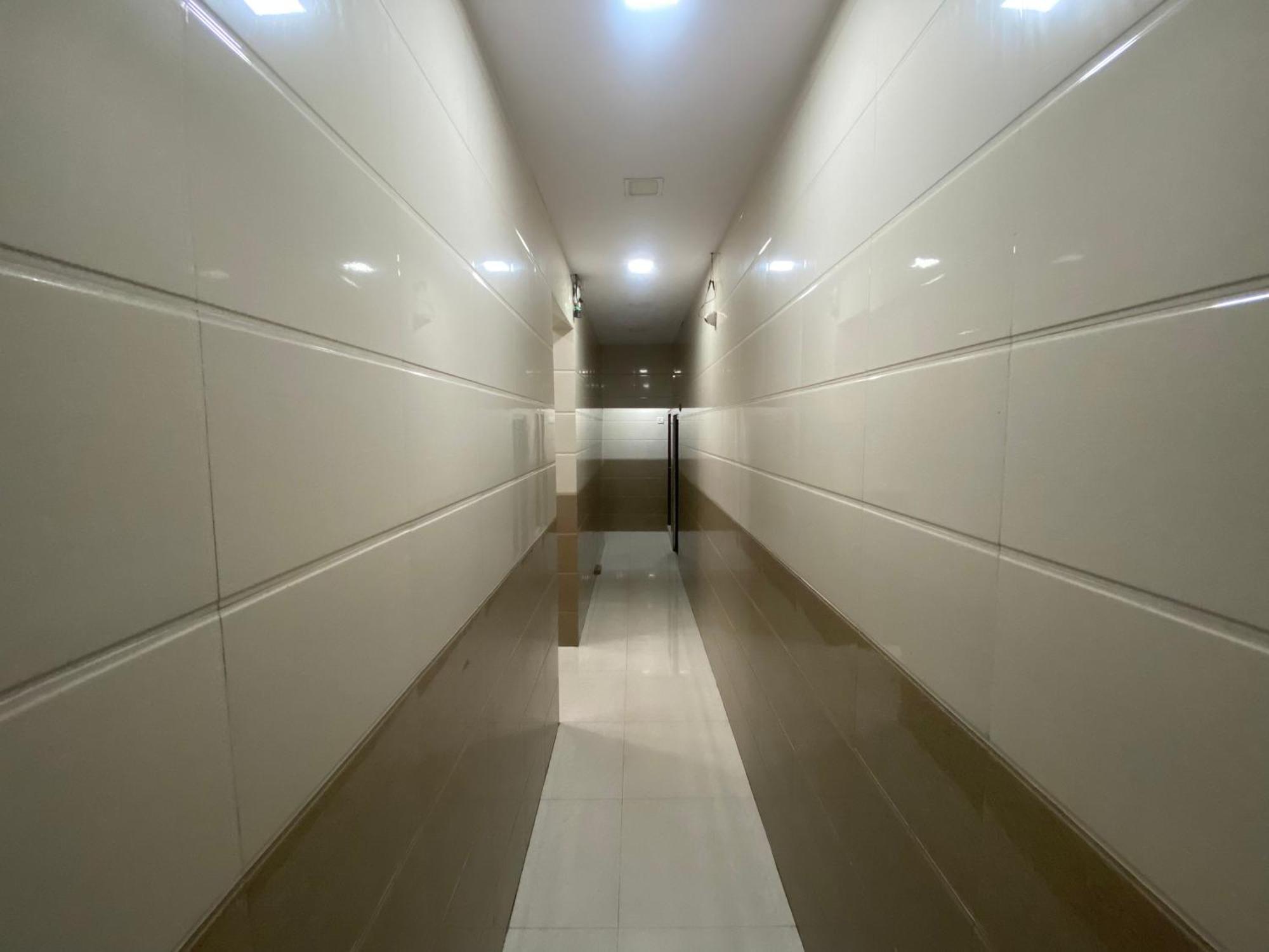 Hotel Apsara- Near J J Hospital Bombaj Zewnętrze zdjęcie